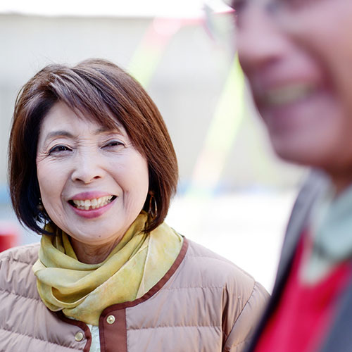 購買力の高いシニア層にも